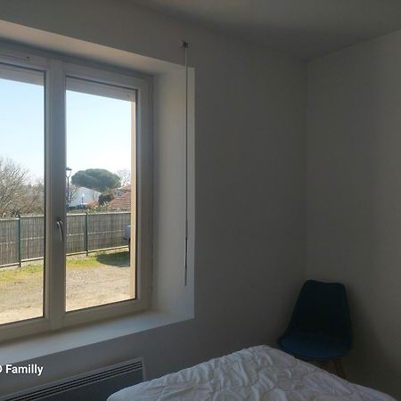 Appartement T2 Meuble - Entree Independante La Boissière-des-Landes Esterno foto